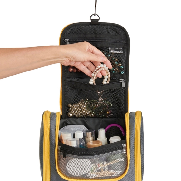 Biaggi Hangmates Hanging Toiletry Zipcubes - Picture 5 of 7